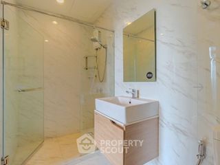 À vendre 1 chambre condo à Bang Na, Bangkok