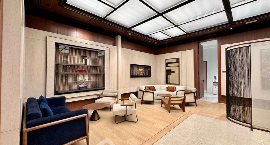 For sale 2 bedrooms condo in Sathon, Bangkok