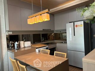 Аренда и продажа 2 спальни кондо в Пхра Кханонг, Бангкок