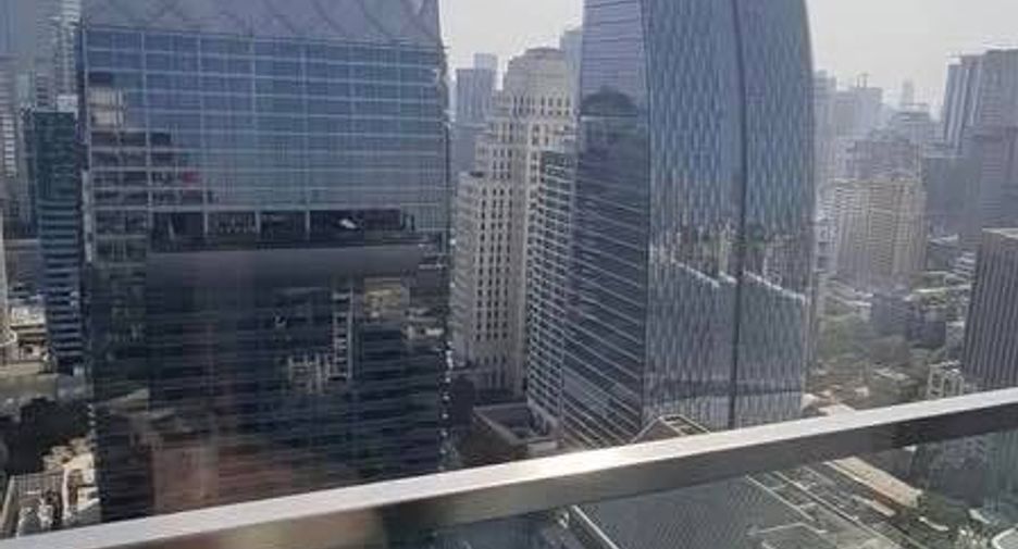 For rent and for sale 1 bed condo in Pathum Wan, Bangkok