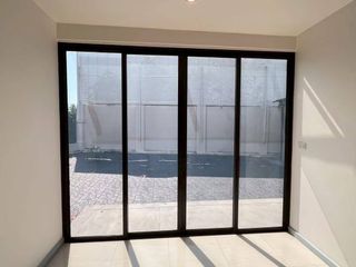 For sale 3 bedrooms house in Prawet, Bangkok