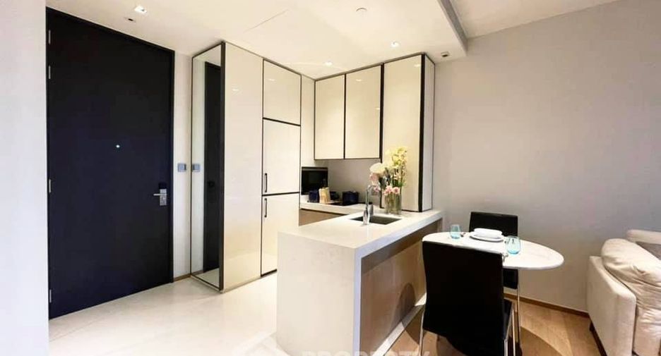 For rent and for sale 1 bed condo in Khlong Toei, Bangkok