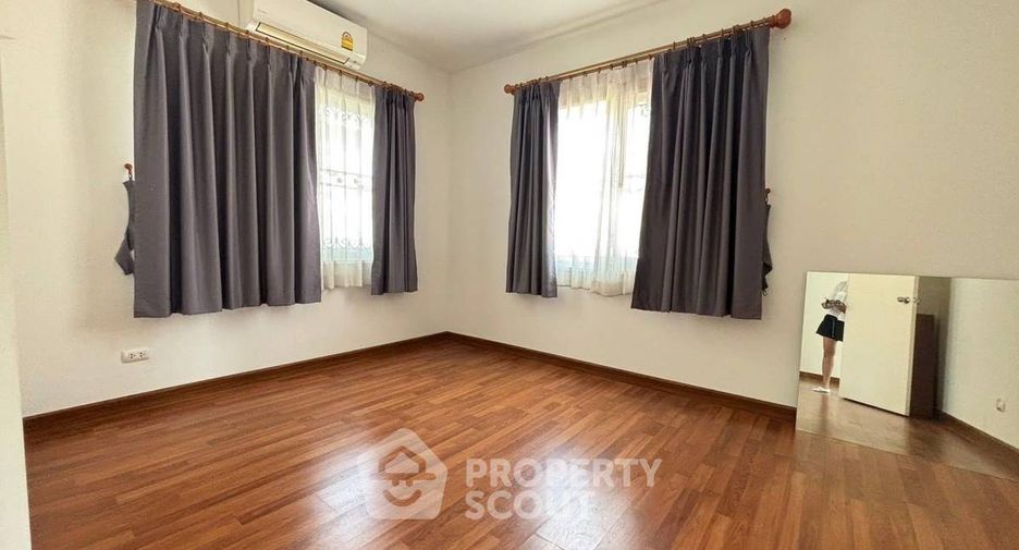 Haus zum Kauf mit 6 Zimmer in East Pattaya, Pattaya
