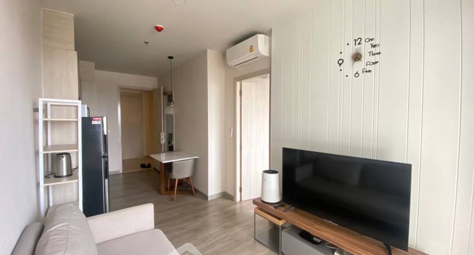 For sale 1 bed condo in Si Racha, Chonburi