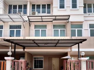 出售 3 卧室 独立屋 在 Wang Thong Lang, 曼谷
