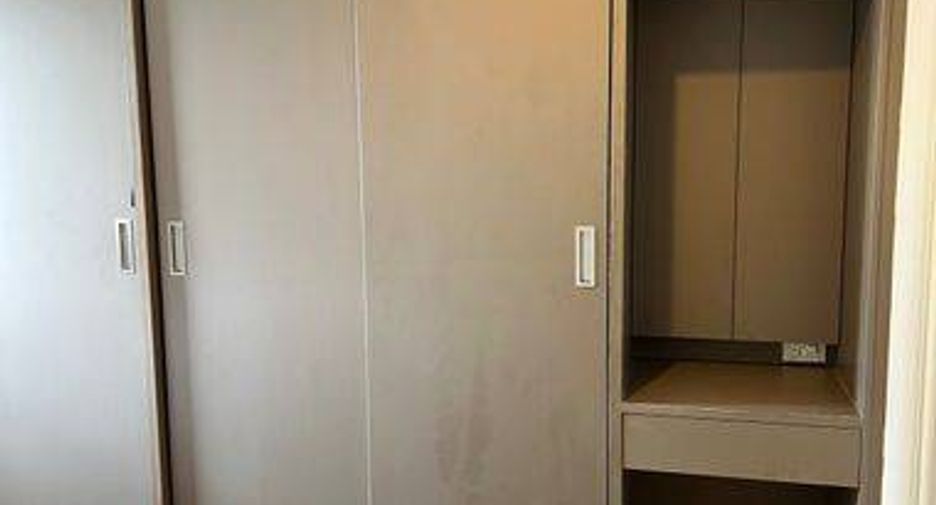 For sale 1 bed condo in Huai Khwang, Bangkok