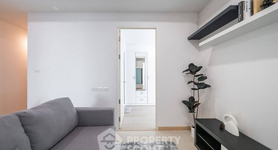 For sale 2 bedrooms condo in Wang Thonglang, Bangkok