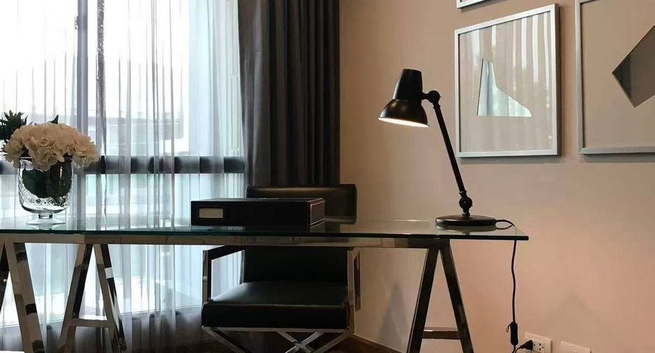 For sale 4 bedrooms house in Suan Luang, Bangkok