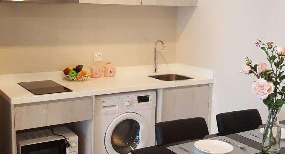 For rent and for sale 1 bed condo in Khlong Toei, Bangkok