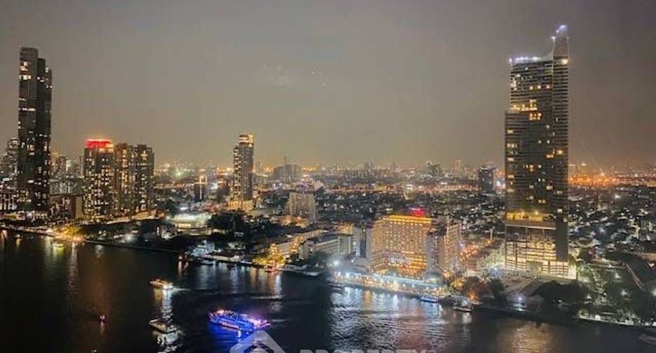 For sale 3 bedrooms condo in Bang Kho Laem, Bangkok