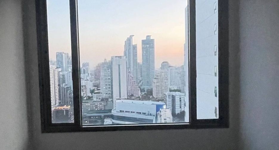 For rent and for sale 1 bed condo in Khlong Toei, Bangkok