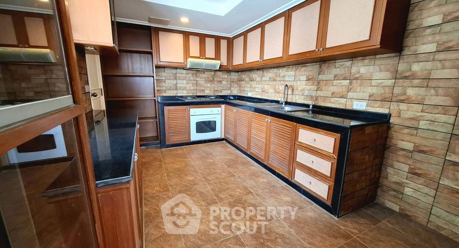 For sale 3 bedrooms condo in Bang Phli, Samut Prakan