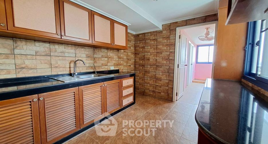 For sale 3 bedrooms condo in Bang Phli, Samut Prakan