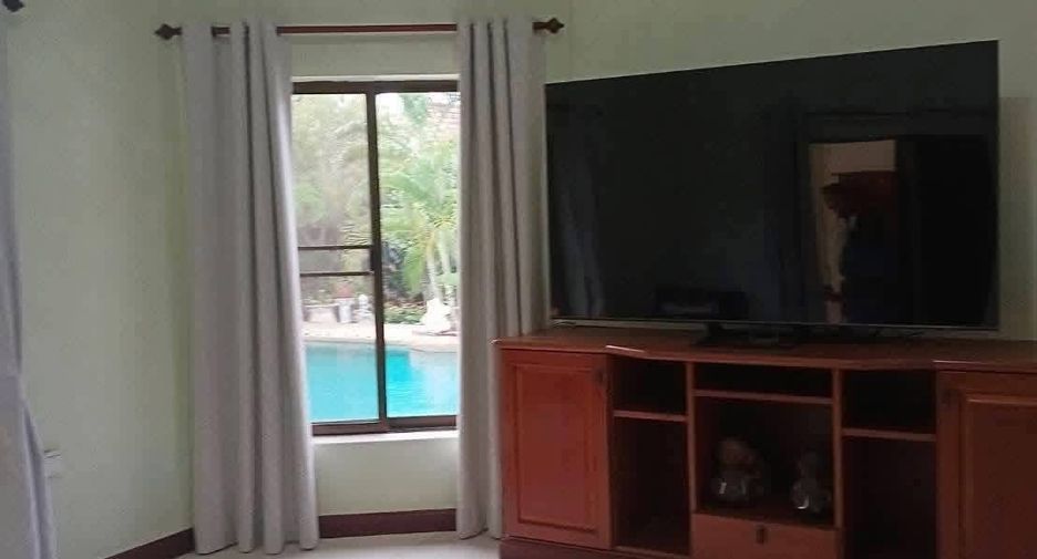 Haus zur Miete und zum Kauf mit 4 Zimmer in East Pattaya, Pattaya