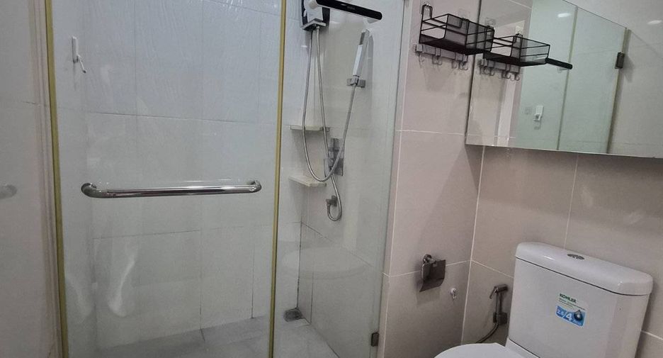 For sale 1 bed condo in Huai Khwang, Bangkok