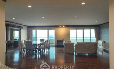 Wohnung zur Miete und zum Kauf mit 3 Zimmer in Bang Phlat, Bangkok