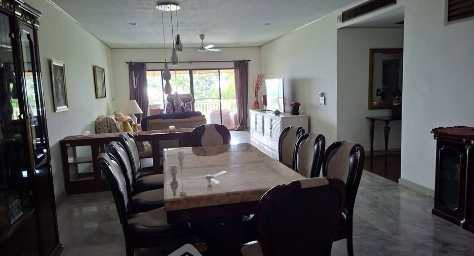 For rent and for sale 4 bedrooms condo in Sattahip, Chonburi