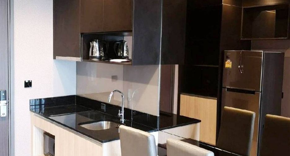 For rent and for sale 1 bed condo in Khlong Toei, Bangkok
