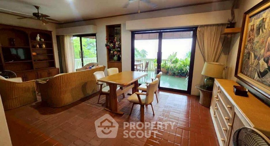 À vendre 2 chambres condo à Sattahip, Chonburi