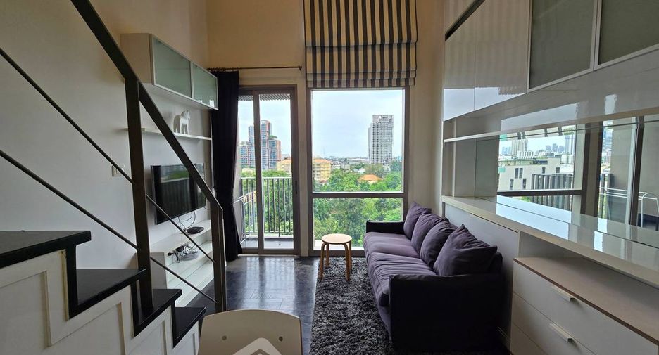 For rent and for sale 1 bed condo in Khlong Toei, Bangkok
