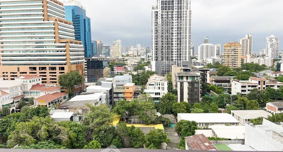 For rent and for sale 1 bed condo in Khlong Toei, Bangkok