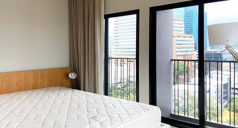 For rent and for sale 1 bed condo in Khlong Toei, Bangkok