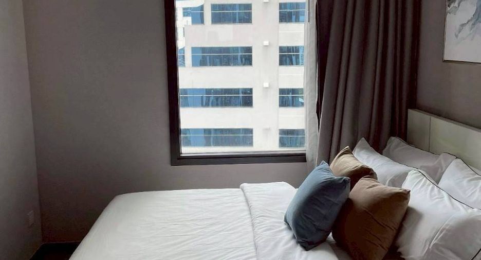 For rent and for sale 1 bed condo in Khlong Toei, Bangkok