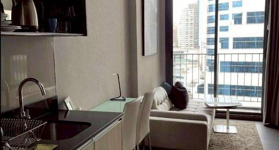 For rent and for sale 1 bed condo in Khlong Toei, Bangkok