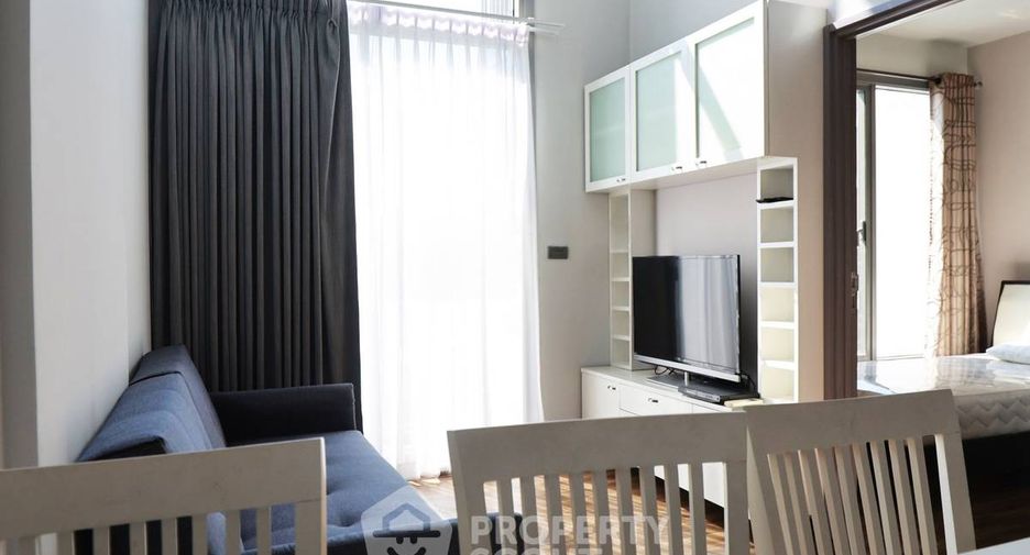 For rent and for sale 2 bedrooms condo in Watthana, Bangkok