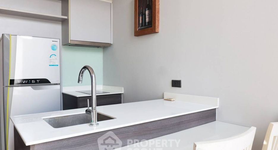 For rent and for sale 2 bedrooms condo in Watthana, Bangkok