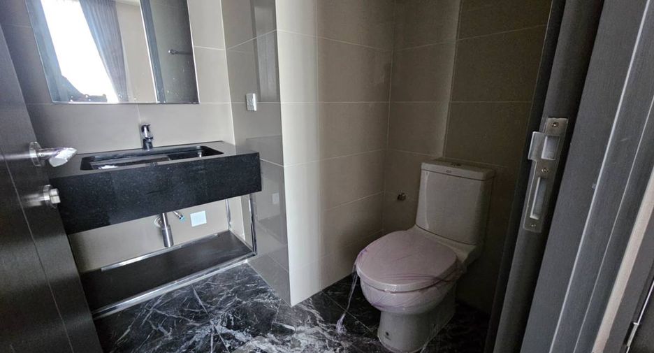 À louer et à vendre 1 chambre condo à Khlong Toei, Bangkok