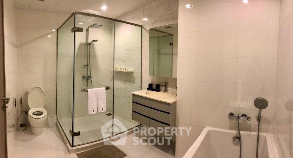 For rent and for sale 2 bedrooms condo in Watthana, Bangkok