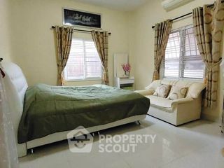 À vendre 3 chambres maison à Sattahip, Chonburi