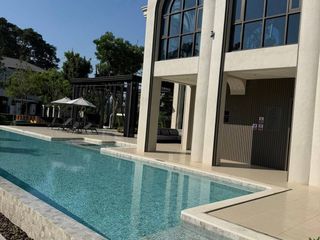 Villa en alquiler y en venta de 4 habitaciones en Bang Lamung, Chonburi
