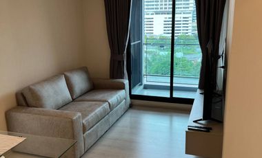 À vendre 2 chambres condo à Khlong Toei, Bangkok