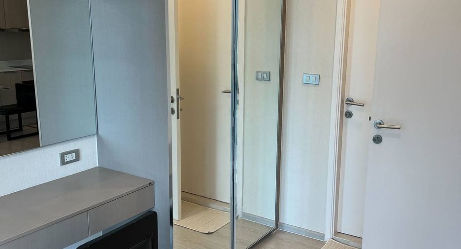 For rent and for sale 2 bedrooms condo in Khlong Toei, Bangkok