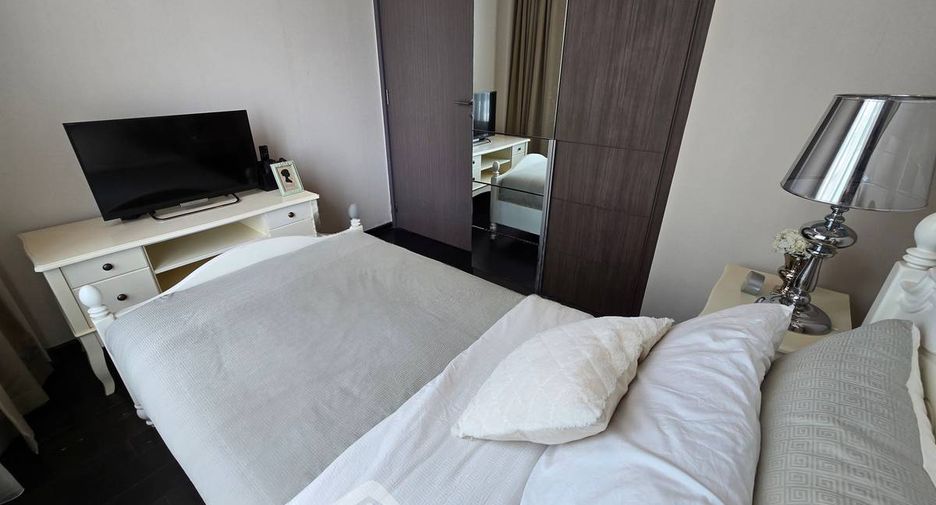 For rent and for sale 2 bedrooms condo in Khlong Toei, Bangkok