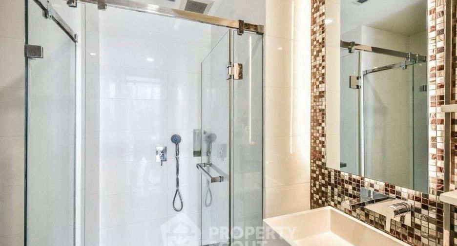 For rent and for sale 1 bed condo in Sathon, Bangkok