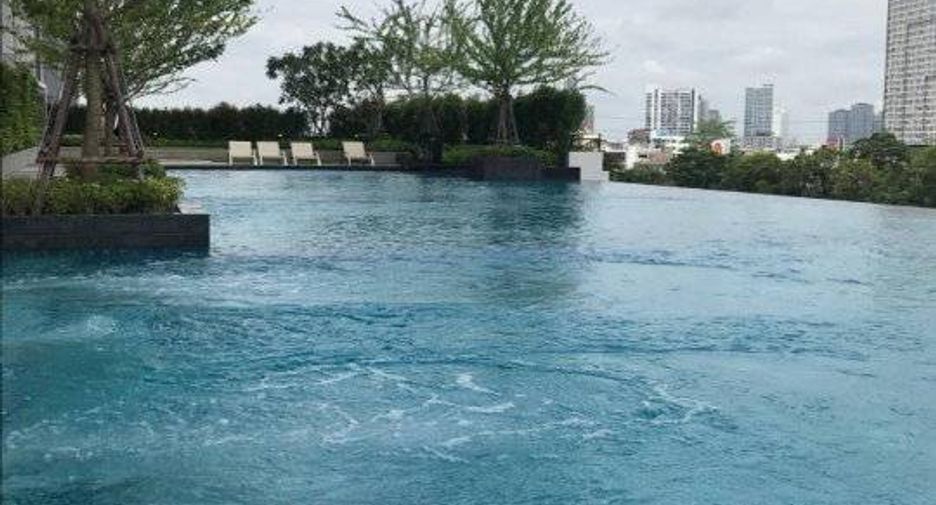 For sale 1 bed condo in Thon Buri, Bangkok