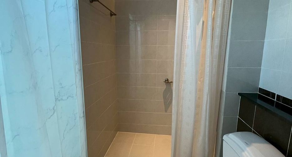 For rent and for sale 3 bedrooms townhouse in Prawet, Bangkok