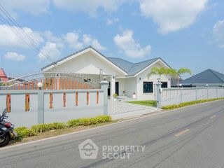 For sale 3 bedrooms house in Bang Saray, Pattaya