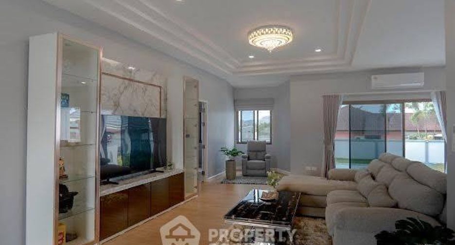 For sale 3 bedrooms house in Sattahip, Chonburi
