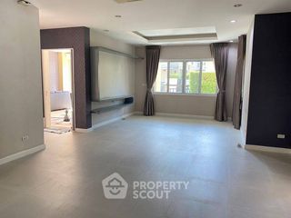 Haus zur Miete und zum Kauf mit 5 Zimmer in Prawet, Bangkok