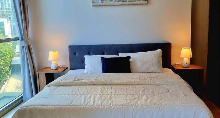 For rent and for sale 2 bedrooms condo in Huai Khwang, Bangkok