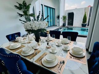 For sale 6 bedrooms villa in Bang Lamung, Chonburi