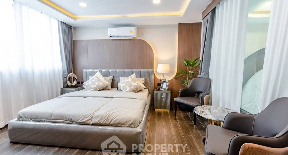 For sale 6 bedrooms villa in East Pattaya, Pattaya