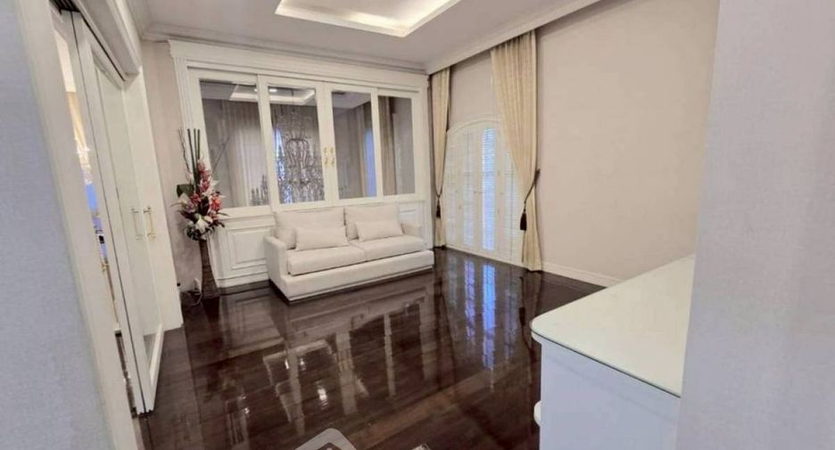 For rent and for sale 4 bedrooms house in Bang Phli, Samut Prakan