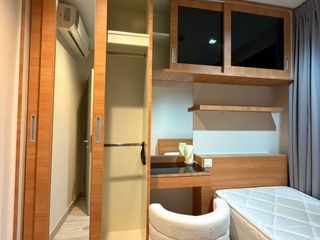 À vendre 2 chambres condo à Huai Khwang, Bangkok