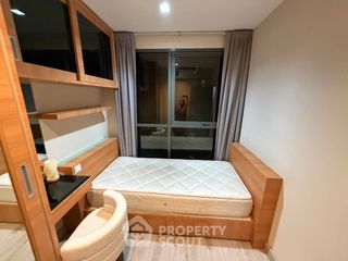 À vendre 2 chambres condo à Huai Khwang, Bangkok