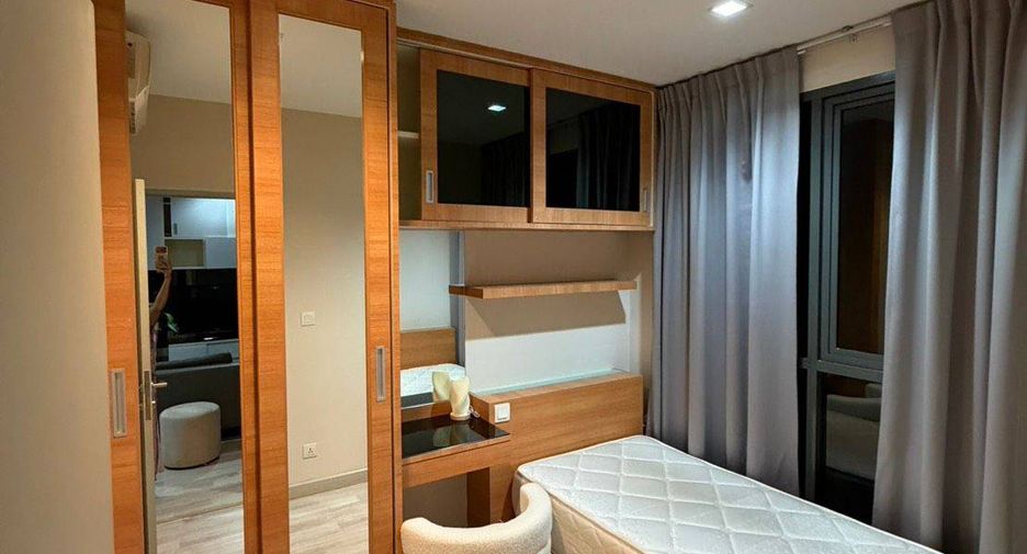 Продажа 2 спальни кондо в Хуаи Кхщанг, Бангкок